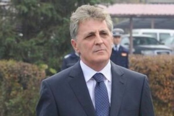 Botoş a fost schimbat de la conducerea serviciului secret al Armatei cu Hapău, fost şef al contraspionajului militar